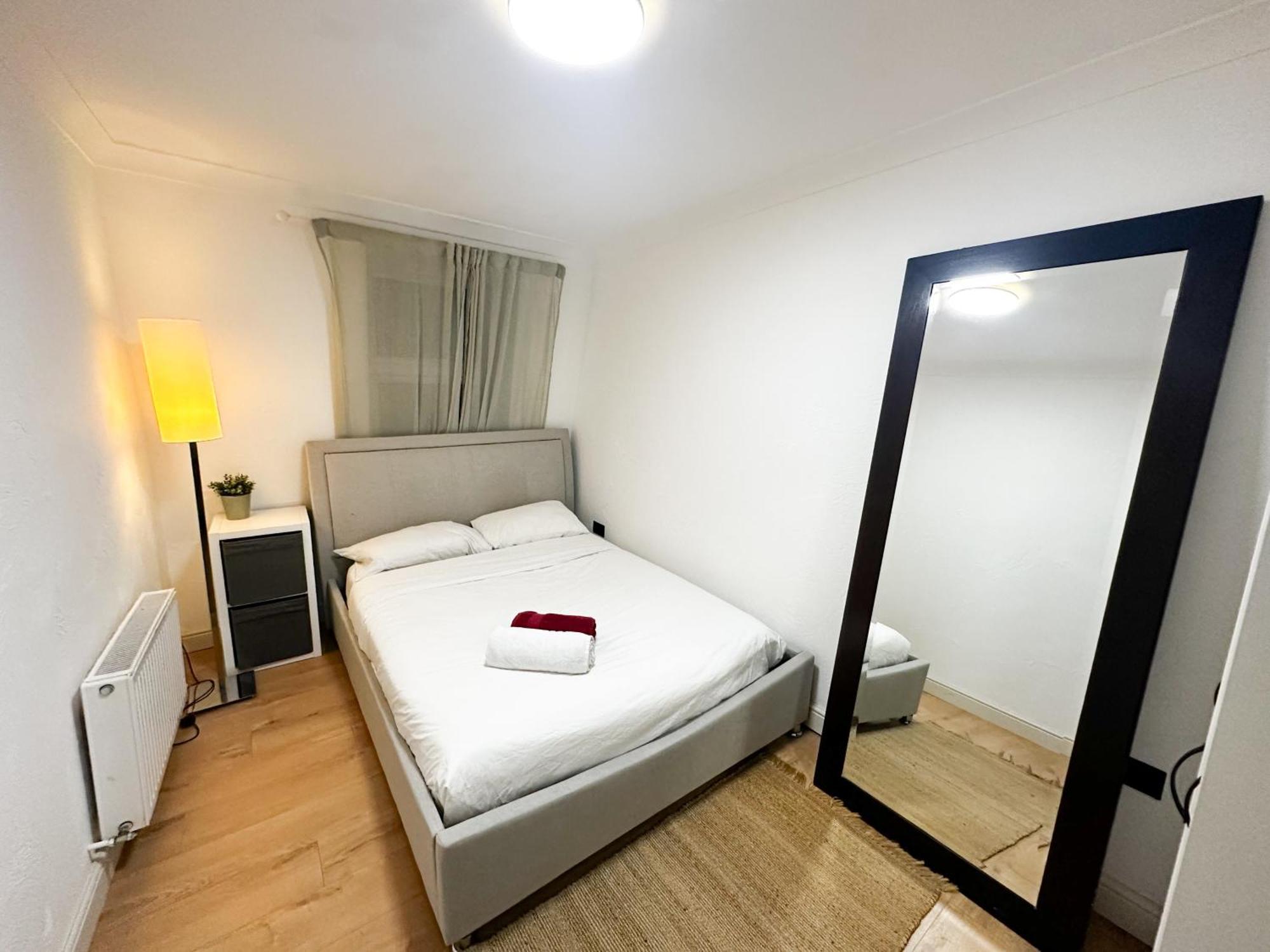 לונדון Flat 6 Stay In Aldgate מראה חיצוני תמונה
